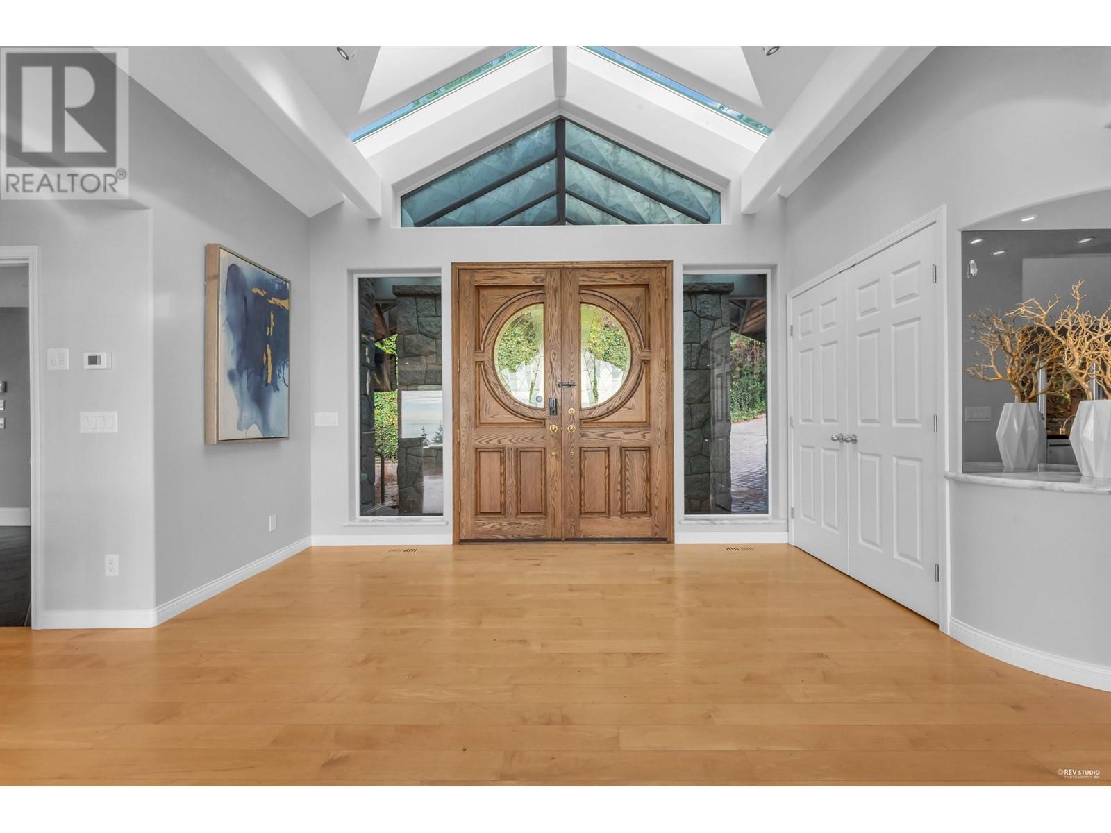 Property at 4253 ROCKBANK PLACE image 3