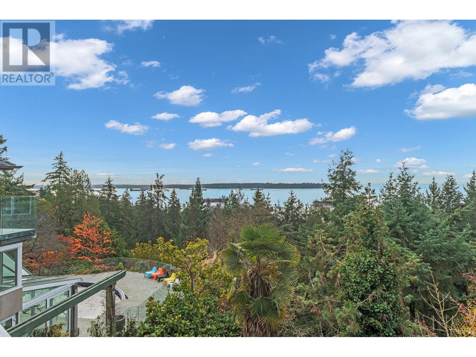 4253 Rockbank Place, West Vancouver, British Columbia  V7W 1A8 - Photo 32 - R2943073