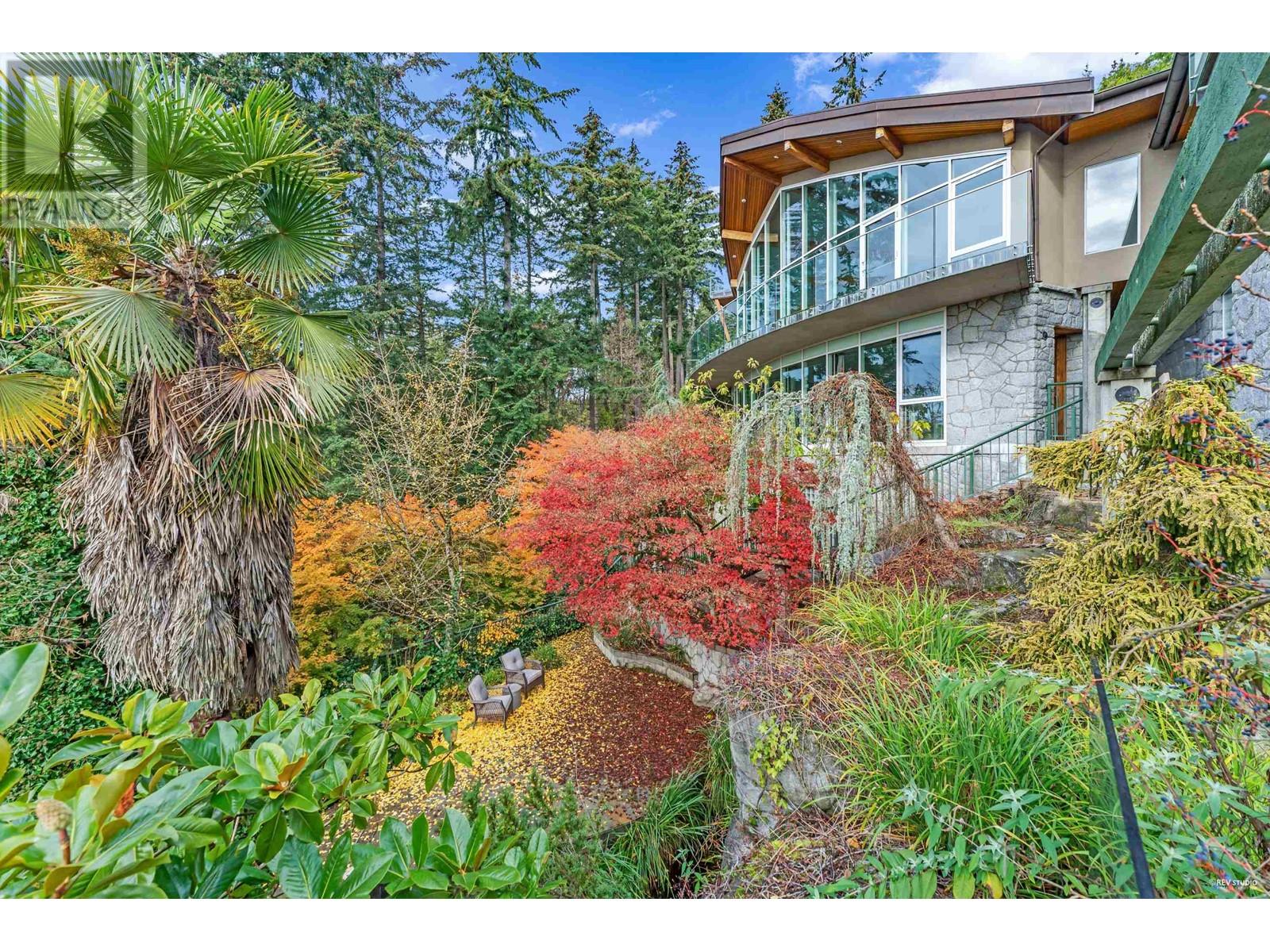 4253 Rockbank Place, West Vancouver, British Columbia  V7W 1A8 - Photo 33 - R2943073