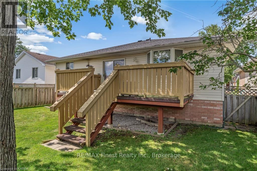 9 Forchuk Crescent, Quinte West, Ontario  K8V 6N1 - Photo 38 - X9410971