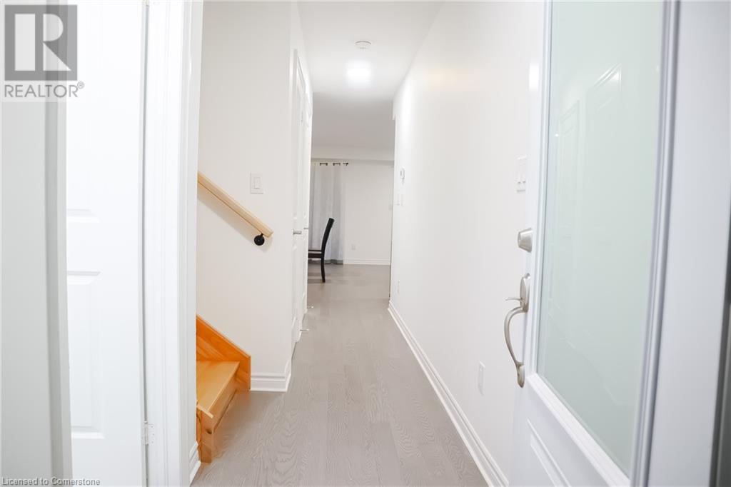 29 Parkside Crescent, Angus, Ontario  L0M 1B3 - Photo 3 - 40675539