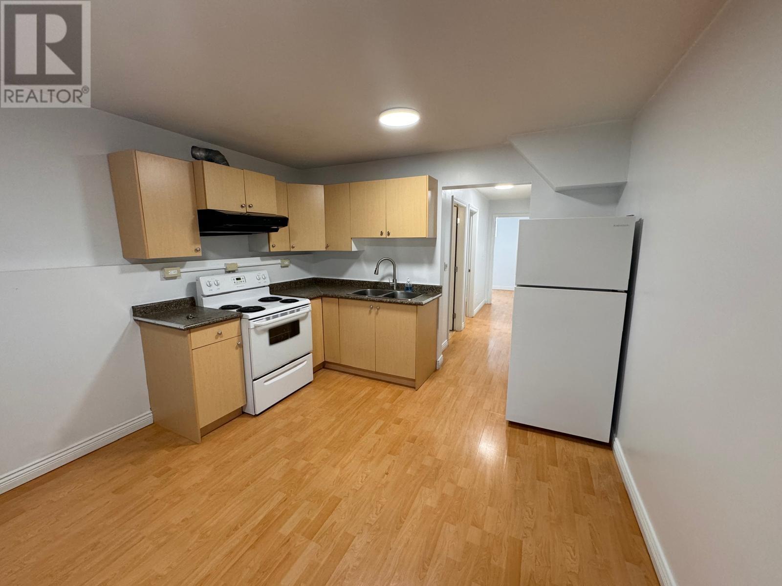 Listing Picture 31 of 40 : 7058 PATTERSON AVENUE, Burnaby / 本拿比 - 魯藝地產 Yvonne Lu Group - MLS Medallion Club Member