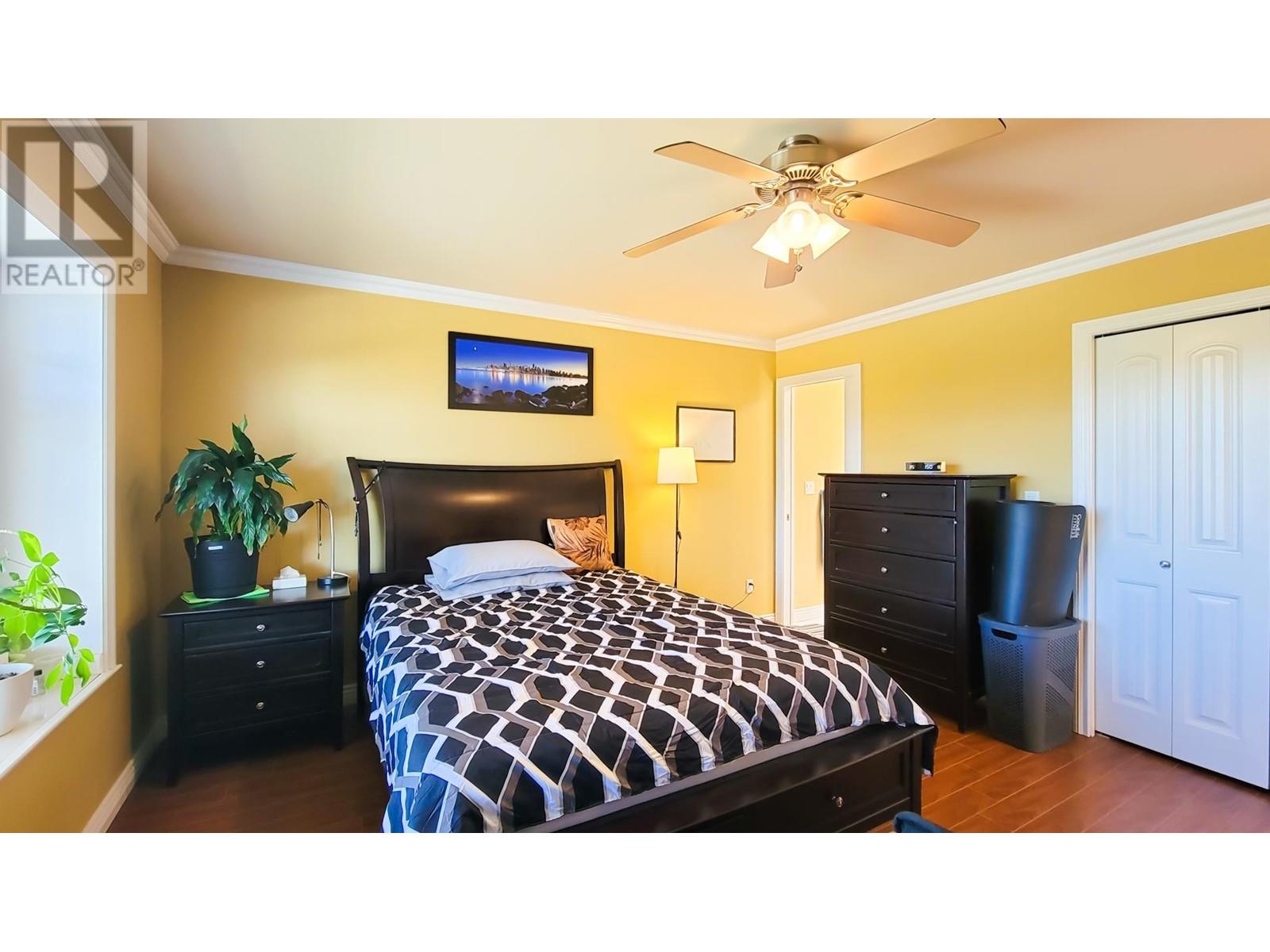 Listing Picture 23 of 40 : 7058 PATTERSON AVENUE, Burnaby / 本拿比 - 魯藝地產 Yvonne Lu Group - MLS Medallion Club Member