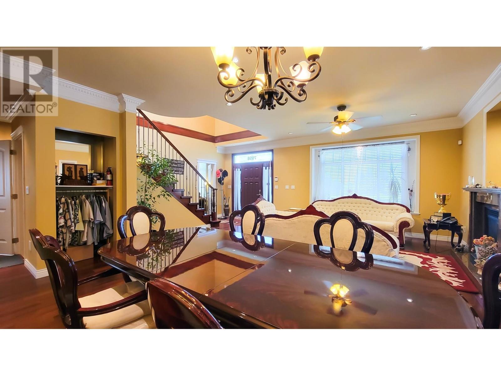 Listing Picture 4 of 40 : 7058 PATTERSON AVENUE, Burnaby / 本拿比 - 魯藝地產 Yvonne Lu Group - MLS Medallion Club Member