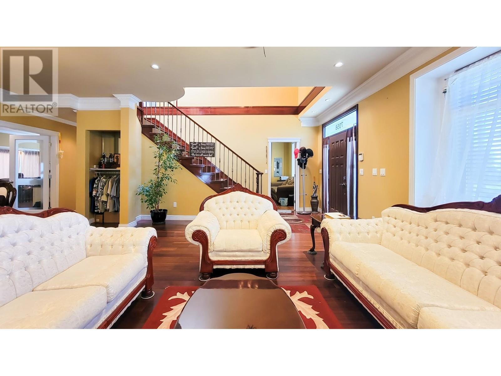 Listing Picture 6 of 40 : 7058 PATTERSON AVENUE, Burnaby / 本拿比 - 魯藝地產 Yvonne Lu Group - MLS Medallion Club Member