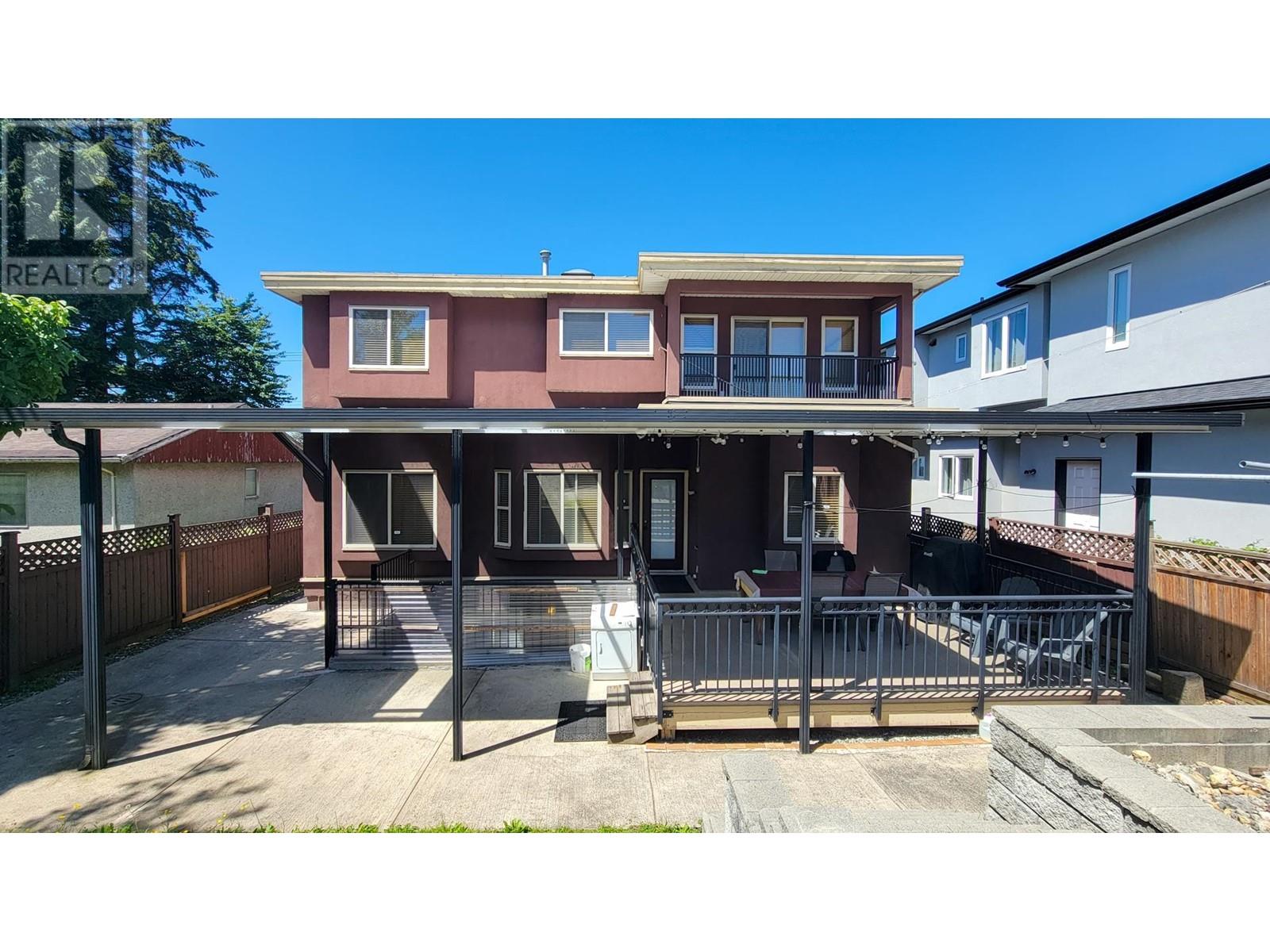 Listing Picture 38 of 40 : 7058 PATTERSON AVENUE, Burnaby / 本拿比 - 魯藝地產 Yvonne Lu Group - MLS Medallion Club Member