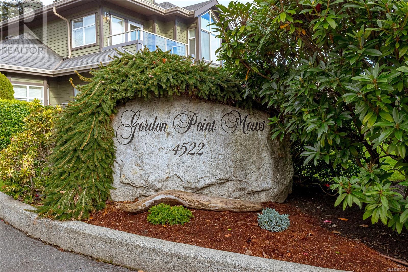 8 4522 Gordon Point Dr, saanich, British Columbia