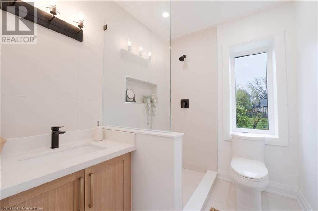 221 Federal Street Unit# Upper, Stoney Creek, Ontario  L8E 1P2 - Photo 10 - 40659611