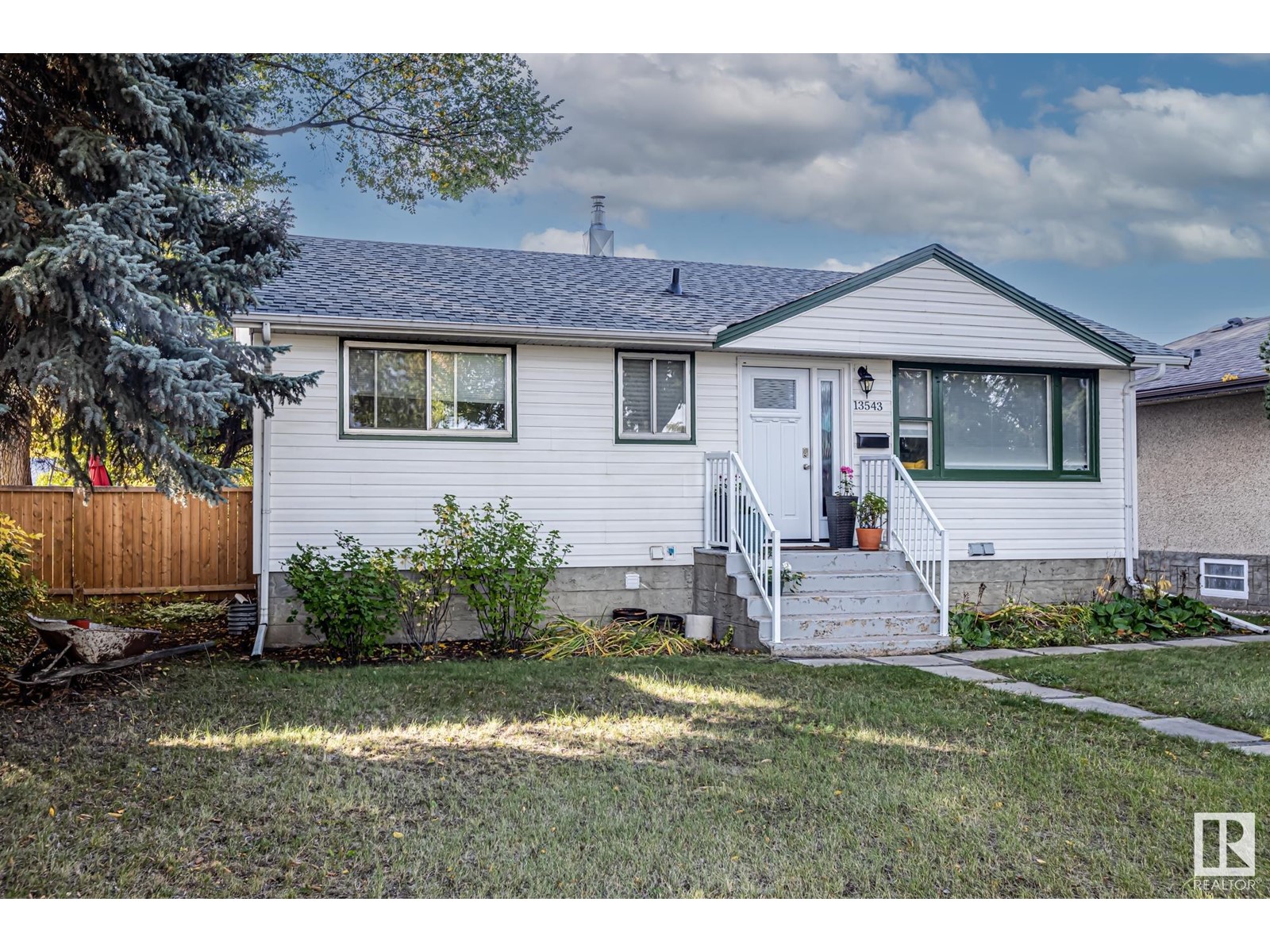 13543 124B AV NW, Edmonton, Alberta