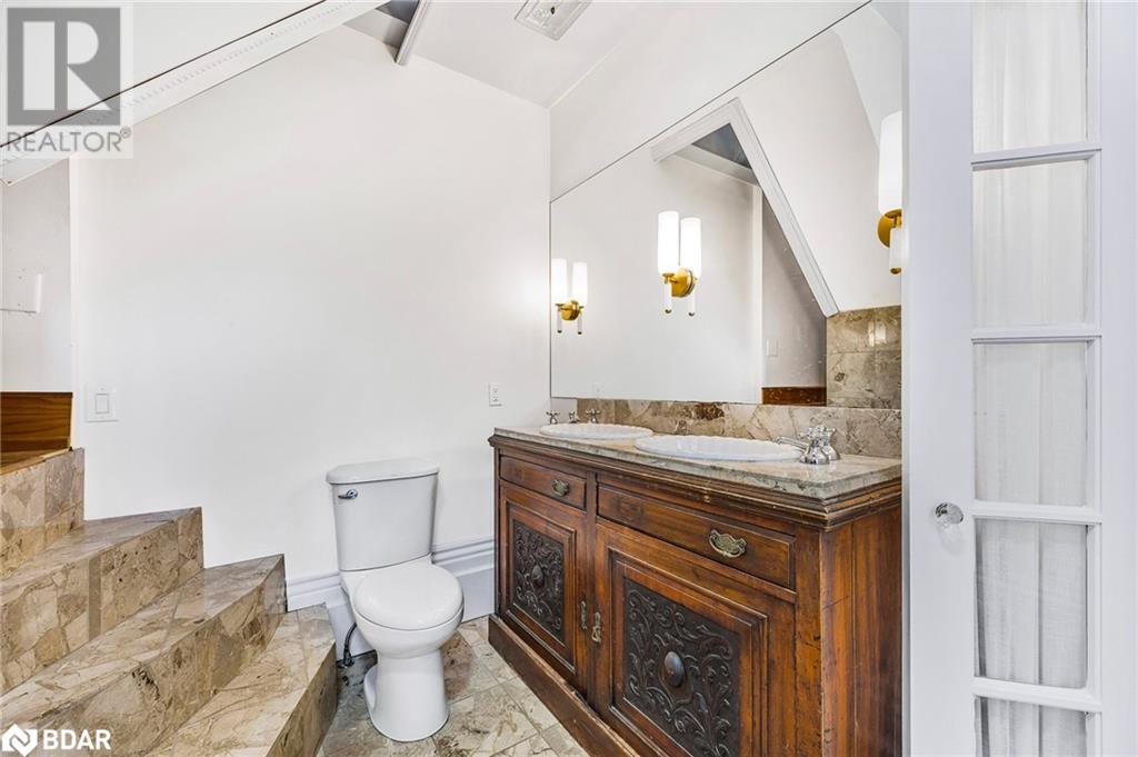 105 Toronto Street, Barrie, Ontario  L4N 1V1 - Photo 11 - 40674054