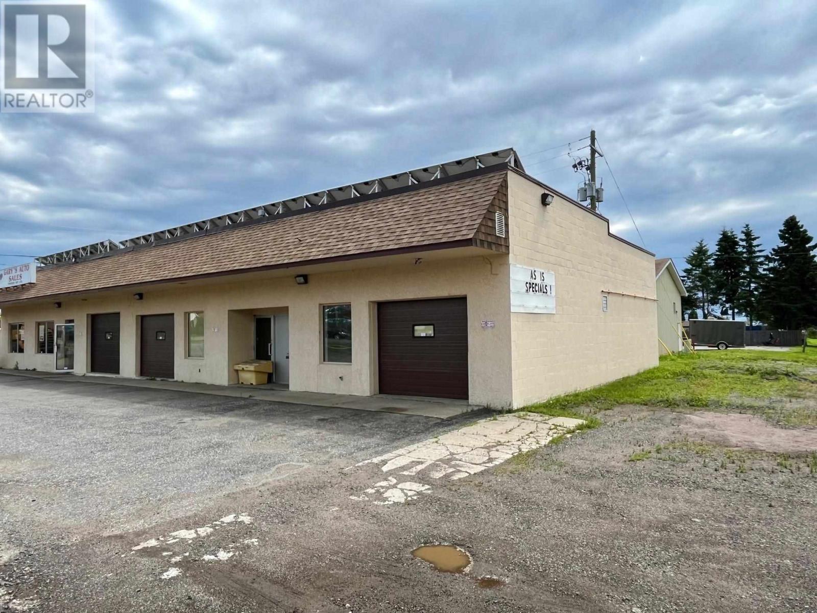 1 525 Cumberland St, Thunder Bay, Ontario  P7A 4S2 - Photo 3 - TB243428