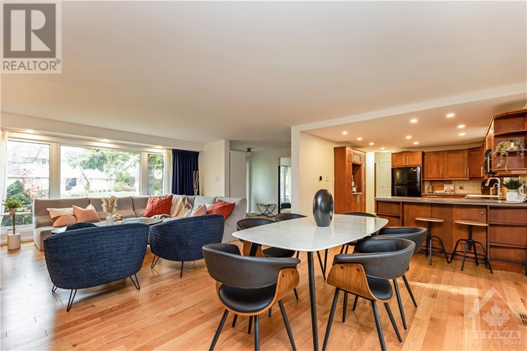 12 Pellan CrescentOttawa, Ontario  K2K 1J5 - Photo 7 - X10419555