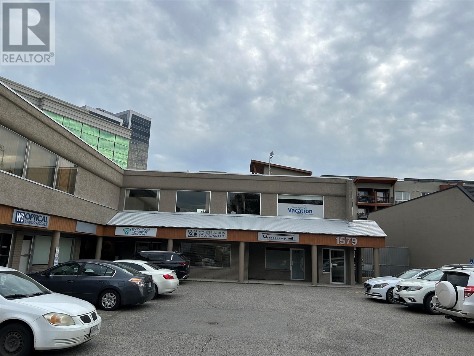 1579 Sutherland Avenue Unit# 202, Kelowna, British Columbia V1Y 5Y7 - Photo 3 - 10328174