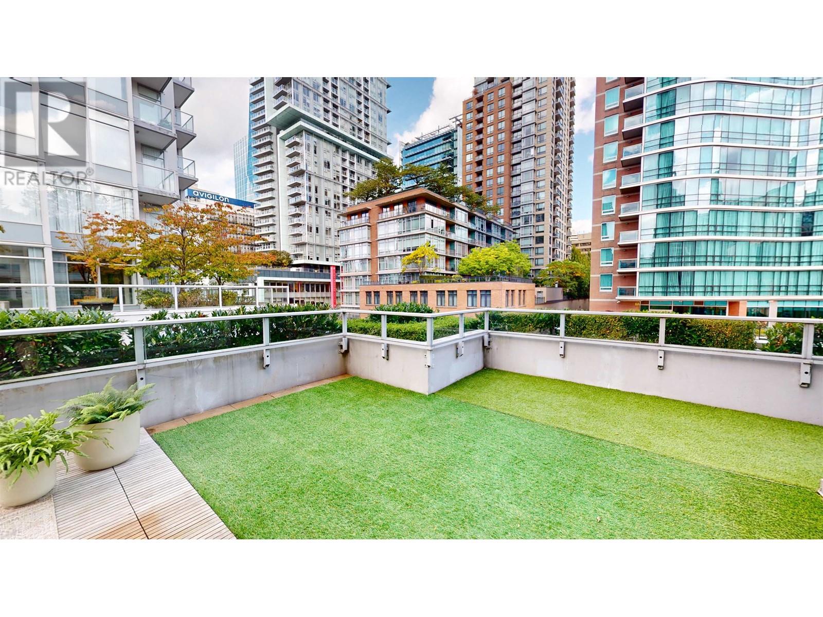 Listing Picture 13 of 20 : 505 833 HOMER STREET, Vancouver / 溫哥華 - 魯藝地產 Yvonne Lu Group - MLS Medallion Club Member