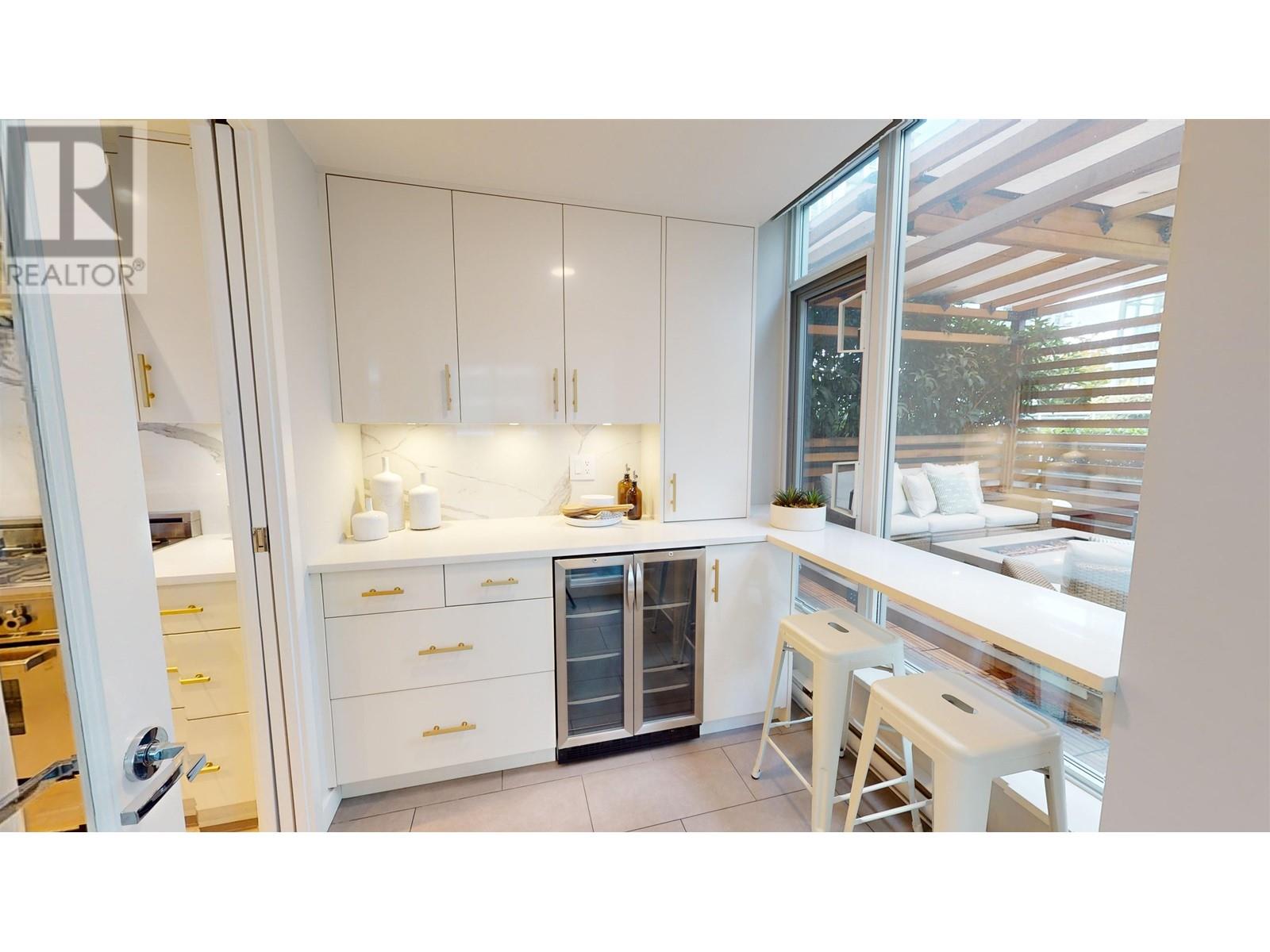 Listing Picture 4 of 20 : 505 833 HOMER STREET, Vancouver / 溫哥華 - 魯藝地產 Yvonne Lu Group - MLS Medallion Club Member