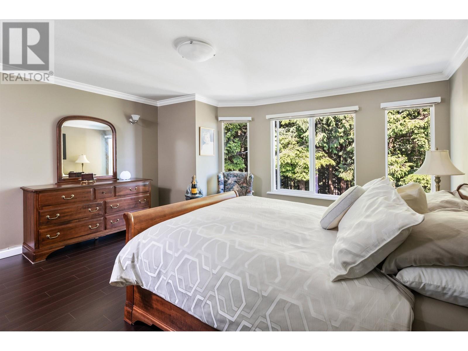 2205 Parkway Boulevard, Coquitlam, British Columbia  V3E 3P8 - Photo 28 - R2943153