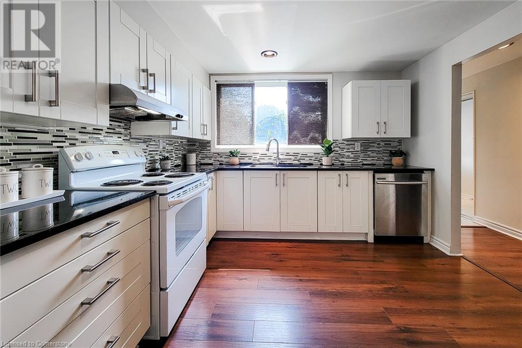 25 Britten Close Unit# B59, Hamilton, Ontario  L9C 4J8 - Photo 12 - 40674995