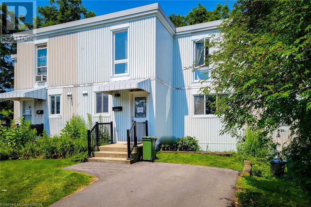 25 Britten Close Unit# B59, Hamilton, Ontario  L9C 4J8 - Photo 2 - 40674995