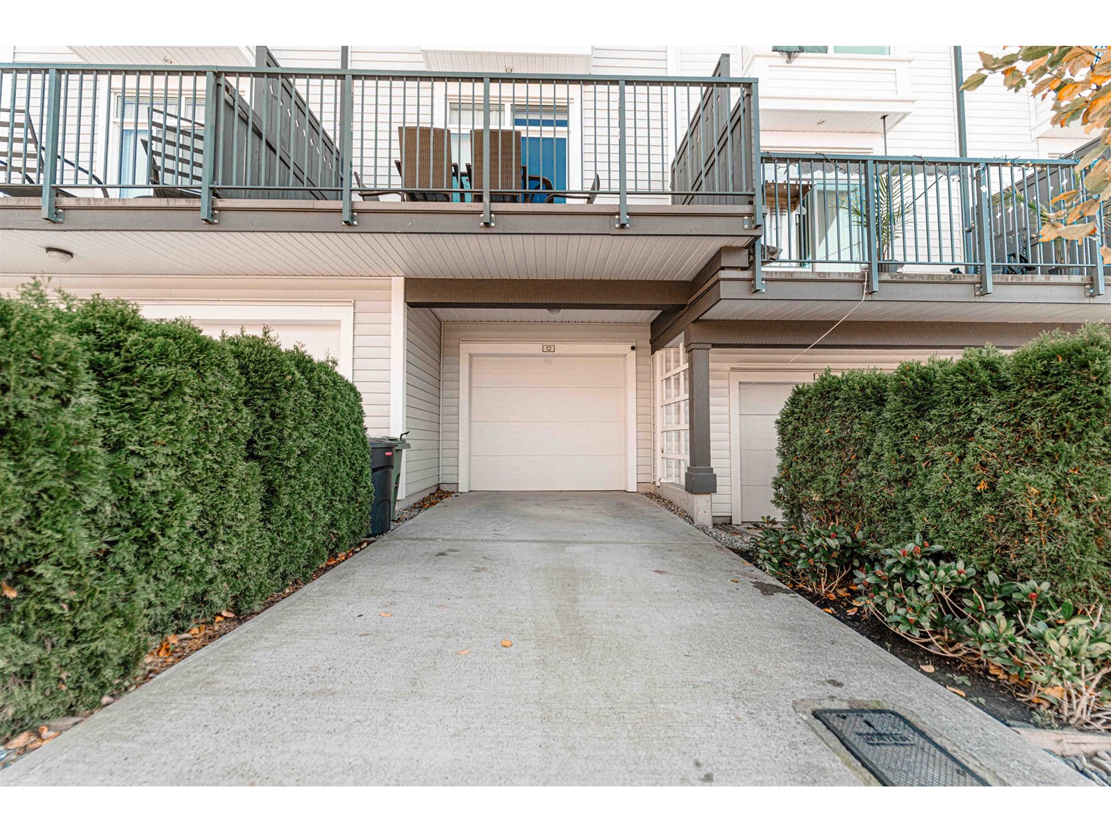 Property at 12 2838 LIVINGSTONE AVENUE image 3