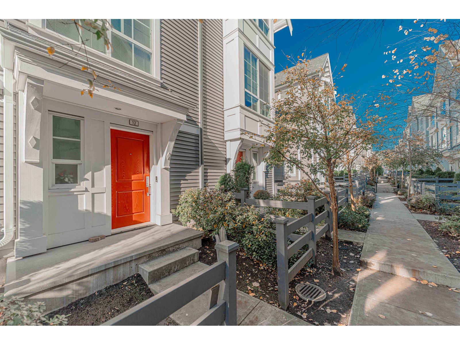 Property at 12 2838 LIVINGSTONE AVENUE image 4