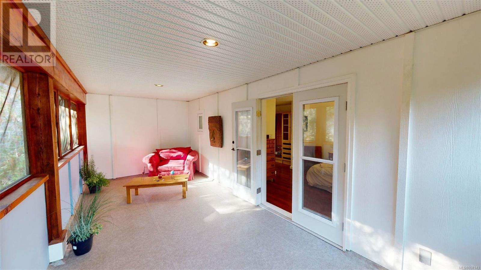 9891 Spalding Rd, Pender Island, British Columbia  V0N 2M3 - Photo 19 - 937143