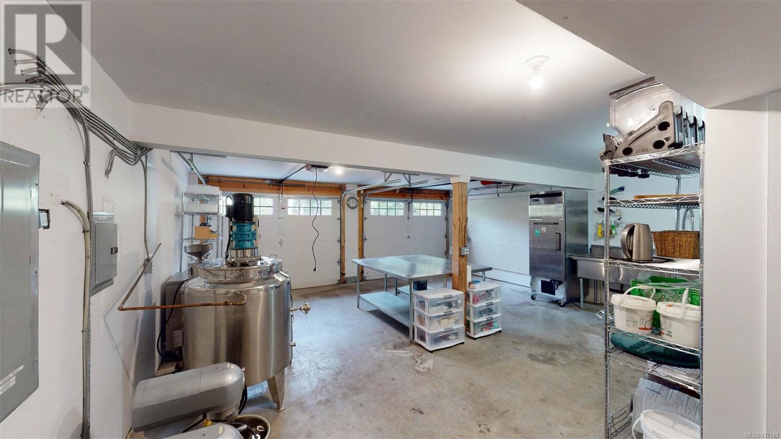 9891 Spalding Rd, Pender Island, British Columbia  V0N 2M3 - Photo 28 - 937143