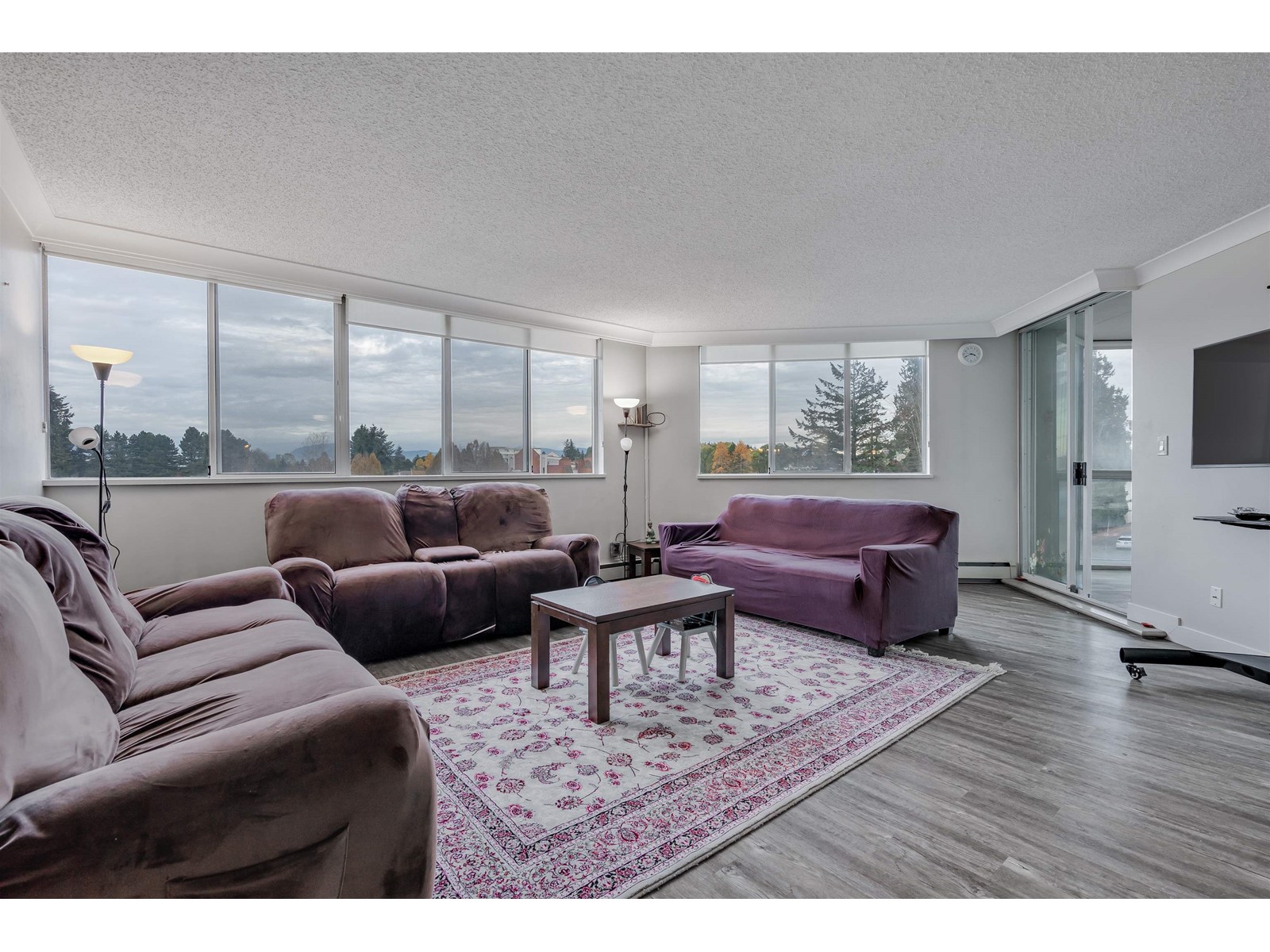 Property at 307 11881 88 AVENUE image 1