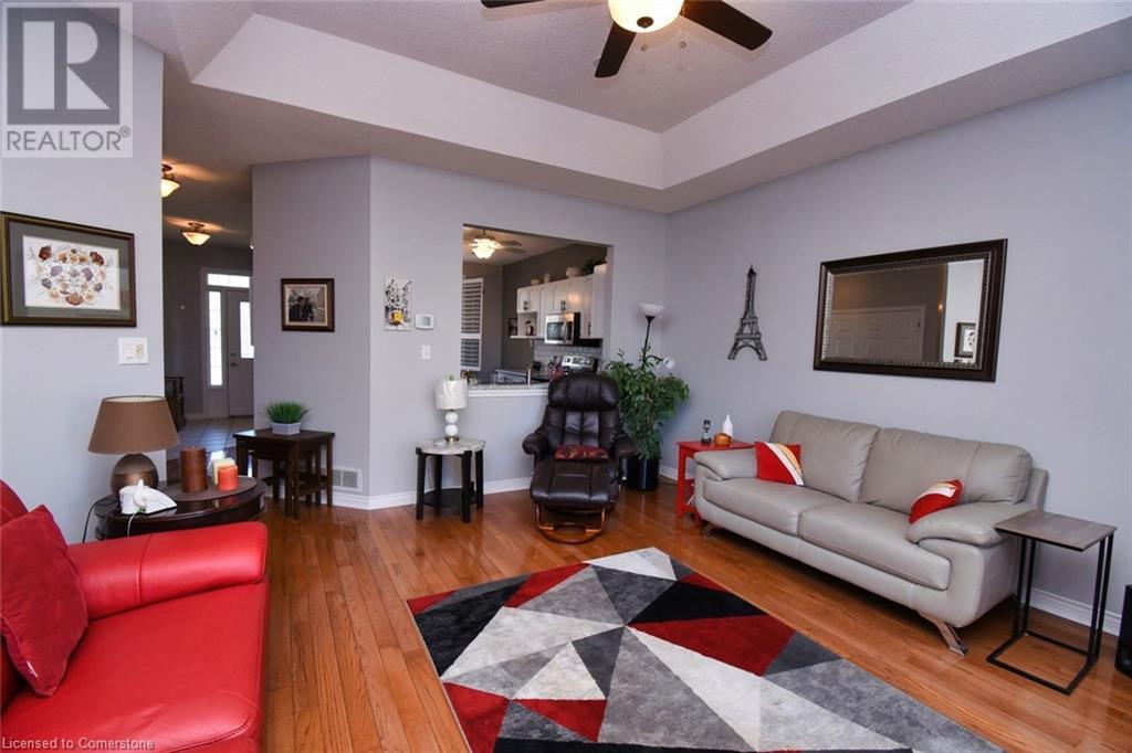 39 Twenty Place Boulevard, Hamilton, Ontario  L0R 1W0 - Photo 6 - 40671491