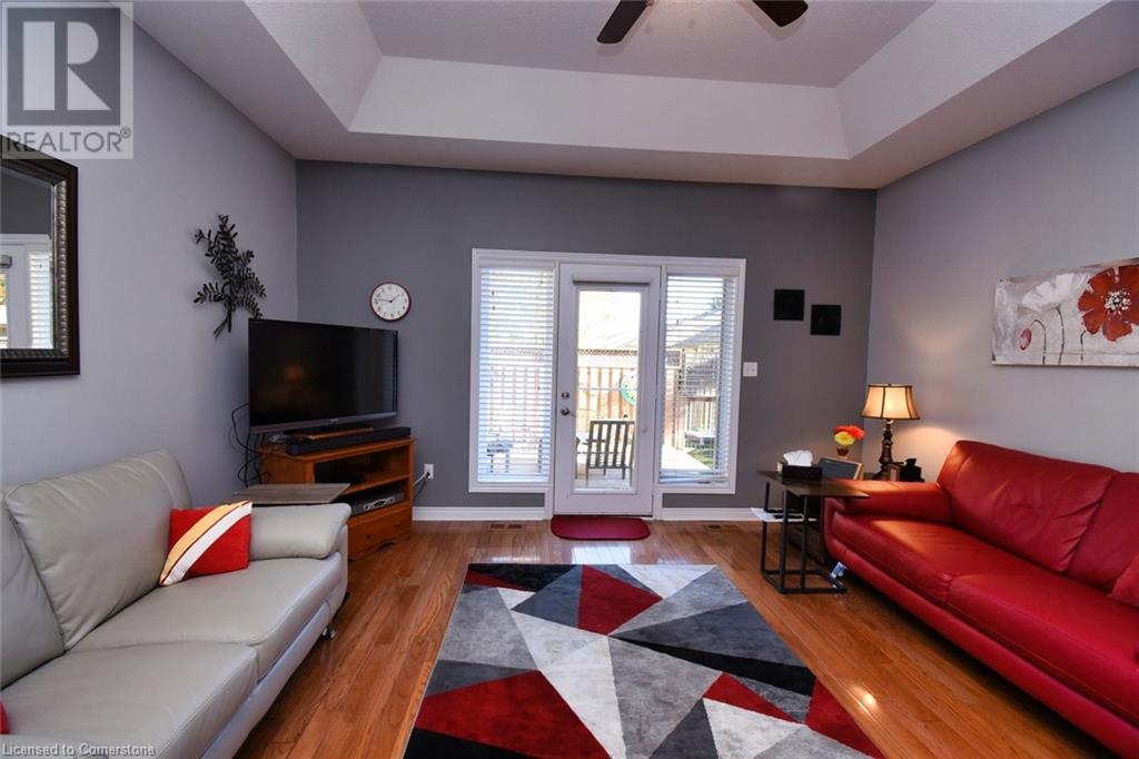 39 Twenty Place Boulevard, Hamilton, Ontario  L0R 1W0 - Photo 8 - 40671491