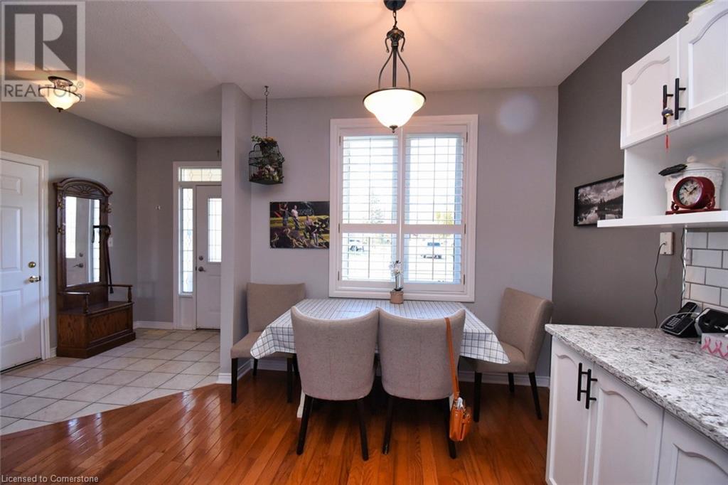 39 Twenty Place Boulevard, Hamilton, Ontario  L0R 1W0 - Photo 9 - 40671491