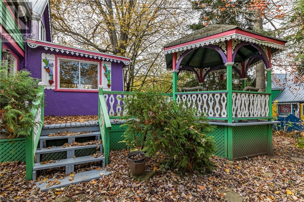 26 Auditorium Circle, Grimsby, Ontario  L3M 2R5 - Photo 4 - 40675546