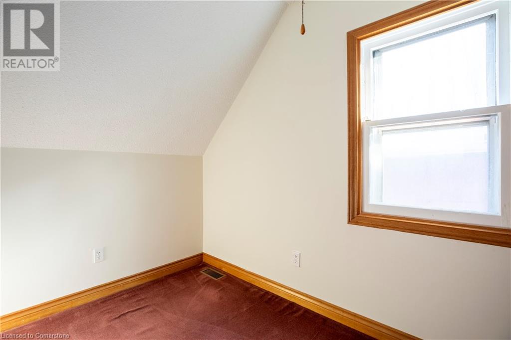 26 Auditorium Circle, Grimsby, Ontario  L3M 2R5 - Photo 31 - 40675546