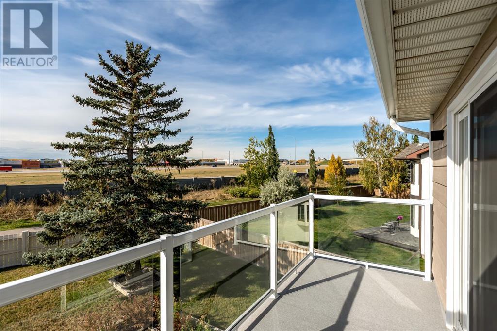 523 Woodbriar Place Sw, Calgary, Alberta  T2L 1E8 - Photo 27 - A2176326