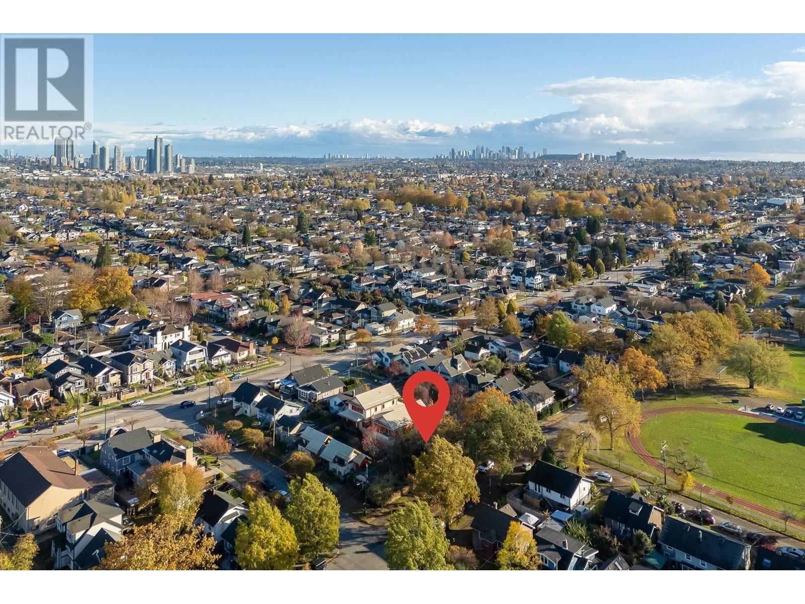 Listing Picture 22 of 25 : 2305 TURNER STREET, Vancouver / 溫哥華 - 魯藝地產 Yvonne Lu Group - MLS Medallion Club Member