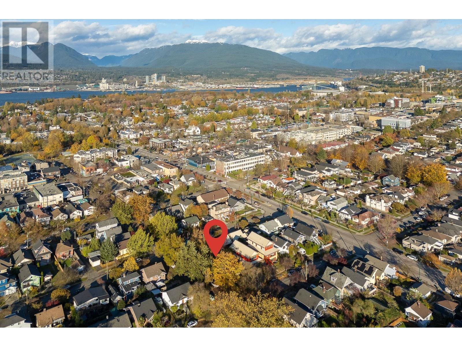 Listing Picture 23 of 25 : 2305 TURNER STREET, Vancouver / 溫哥華 - 魯藝地產 Yvonne Lu Group - MLS Medallion Club Member