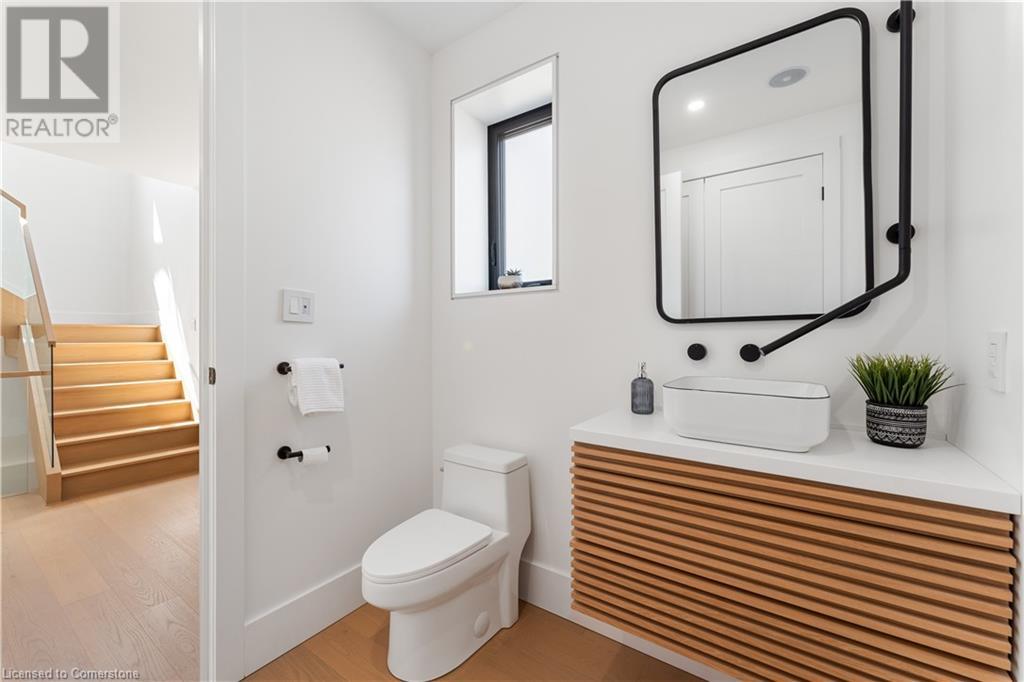 5427 Anthony PlaceBurlington, Ontario  L7L 3G9 - Photo 7 - XH4206124