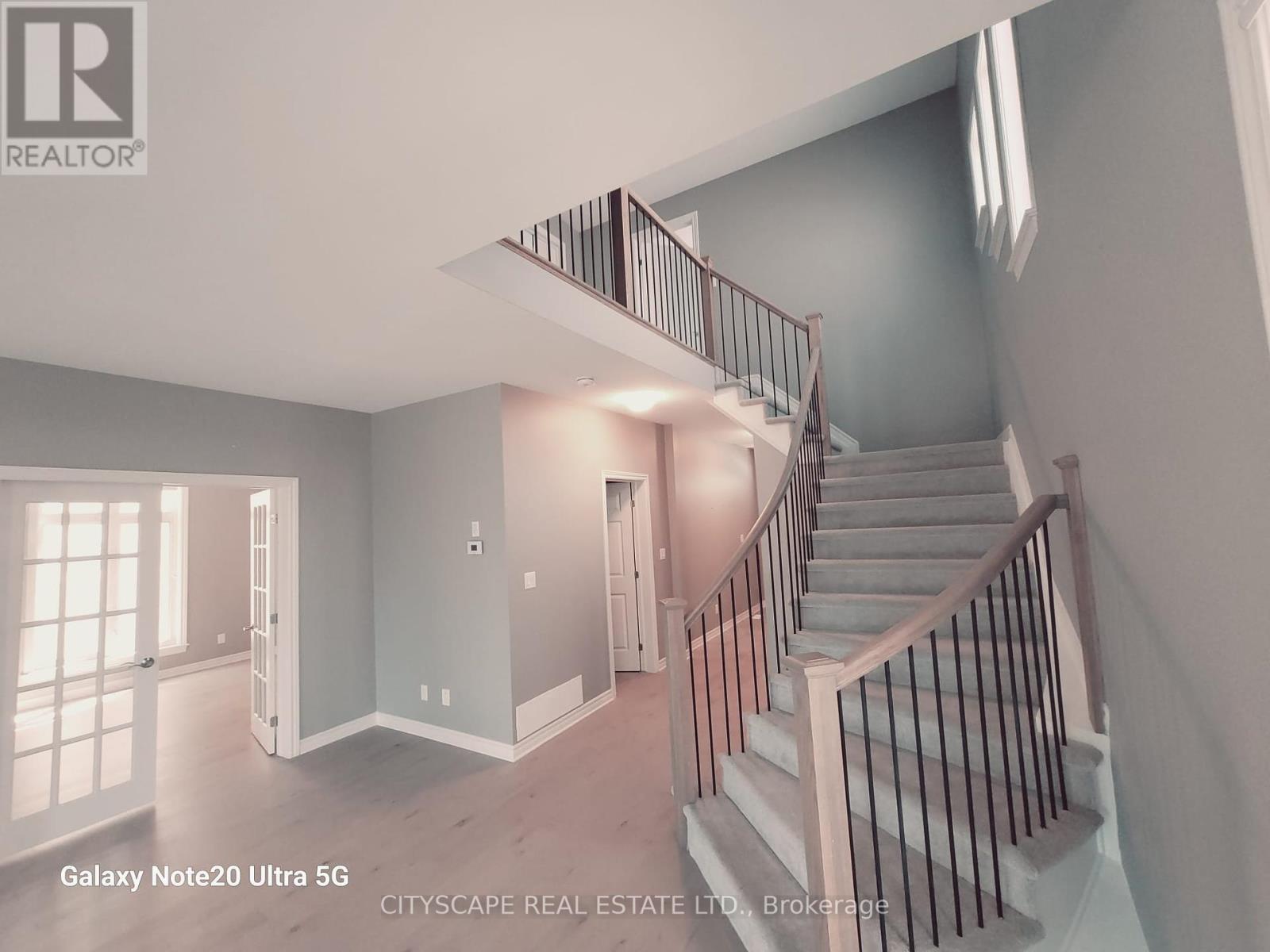 Property at 1374 MONARCH DRIVE image 2