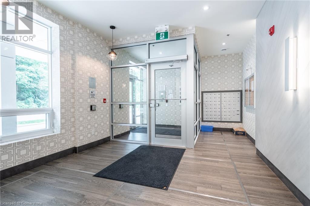 467 Charlton Avenue E Unit# 101, Hamilton, Ontario  L8N 0B3 - Photo 4 - 40675439