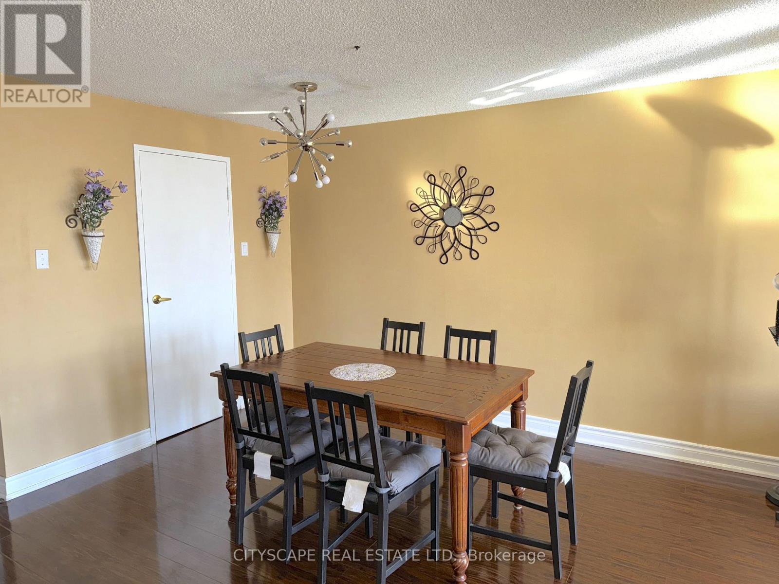 1108 - 25 Trailwood Drive, Mississauga, Ontario  L4Z 3K9 - Photo 5 - W10416144