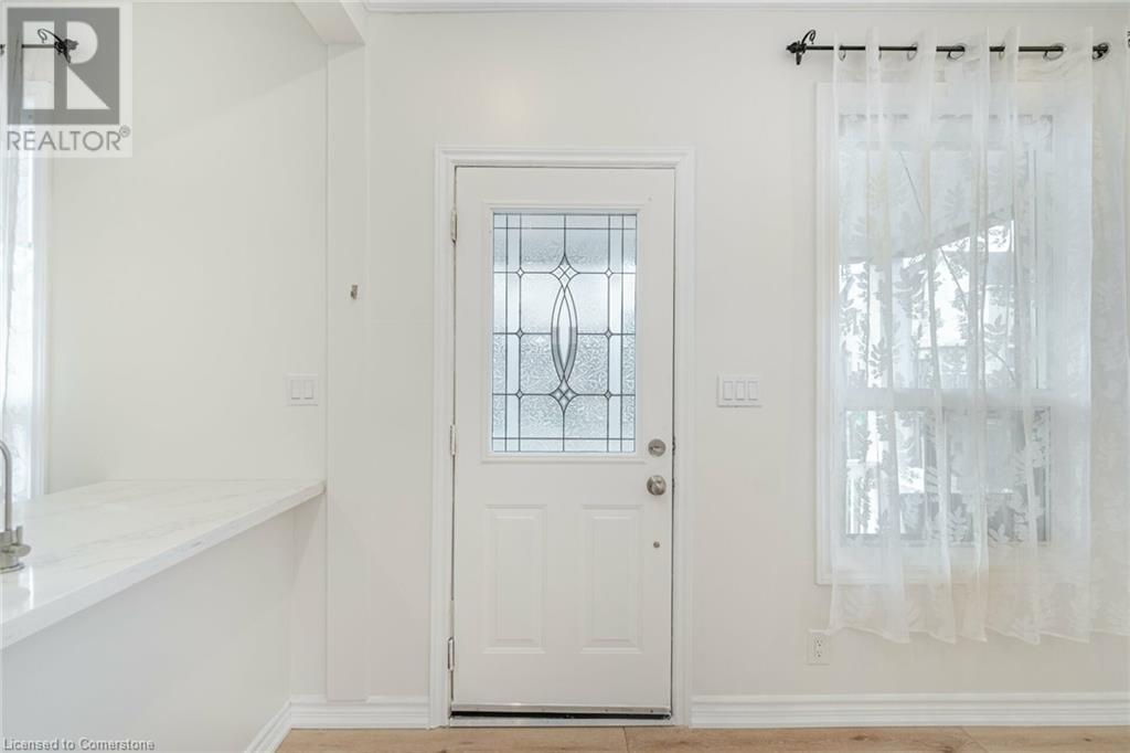 35 Britannia Avenue, Hamilton, Ontario  L8H 1W5 - Photo 29 - 40675763