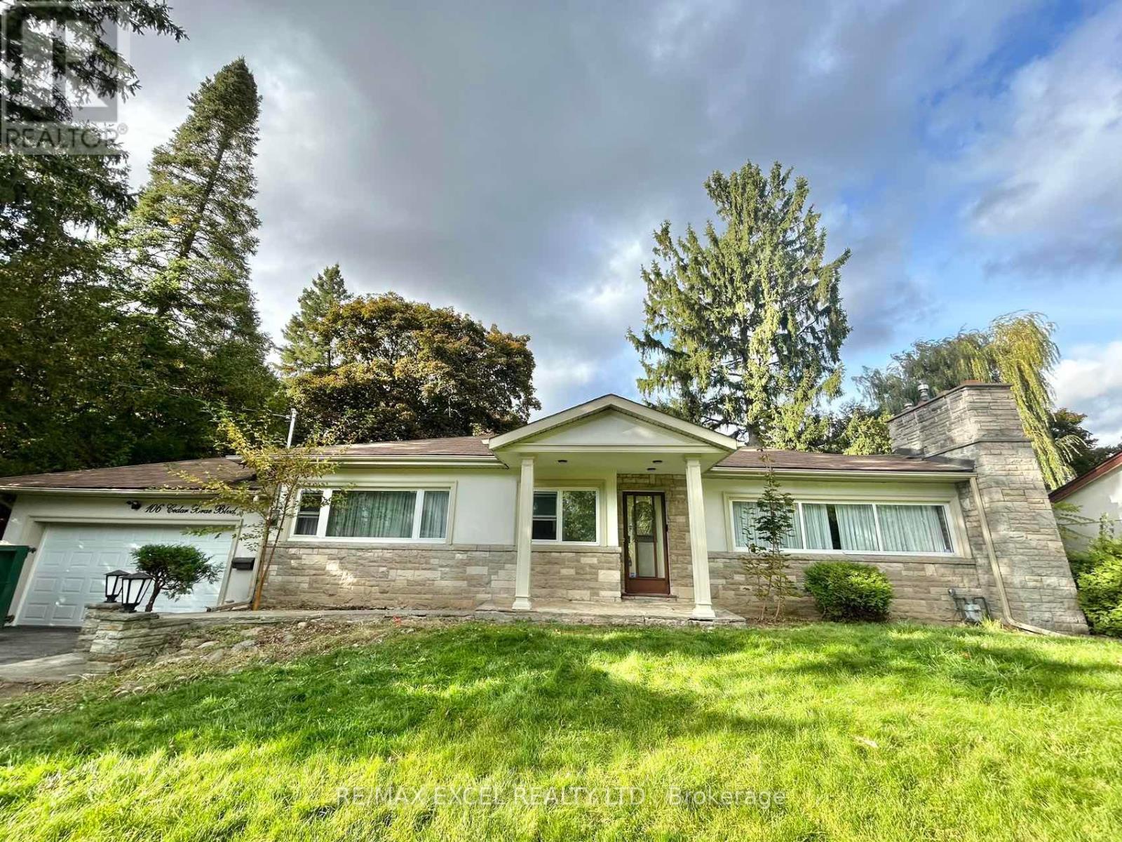 Property at 106 CEDAR BRAE BOULEVARD image 4