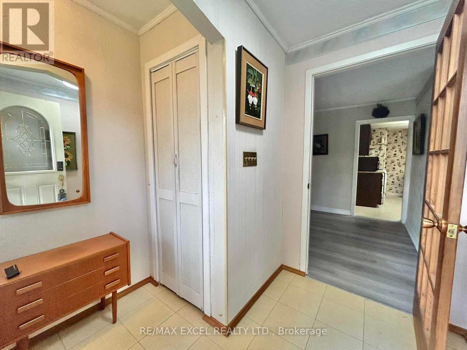 Property at 106 CEDAR BRAE BOULEVARD image 5