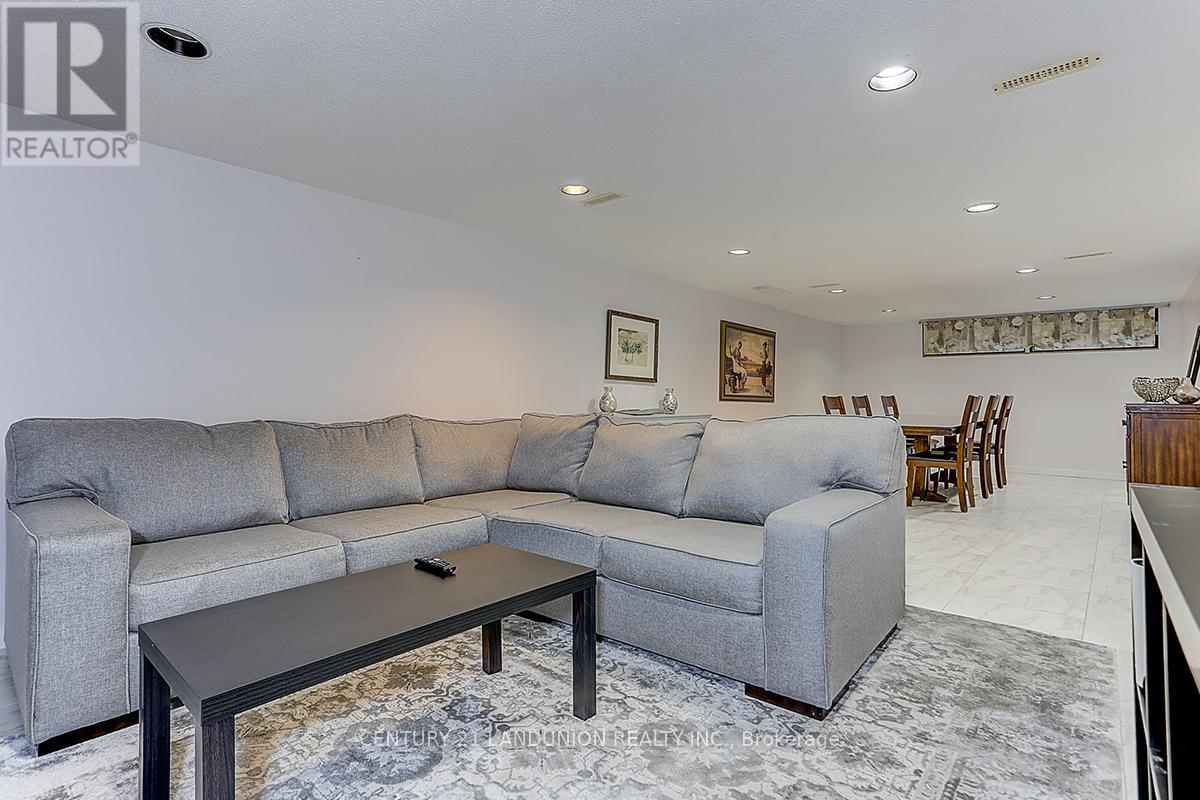 223 Willowdale Avenue, Toronto, Ontario  M2N 4Z4 - Photo 13 - C10416262