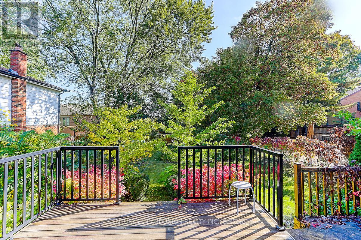223 Willowdale Avenue, Toronto, Ontario  M2N 4Z4 - Photo 3 - C10416262