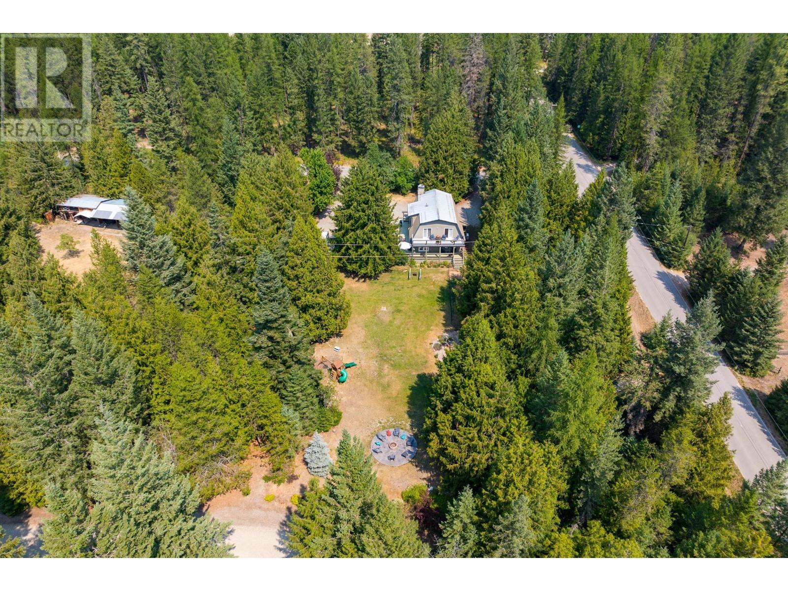 1405 LEPITZKI Road Creston