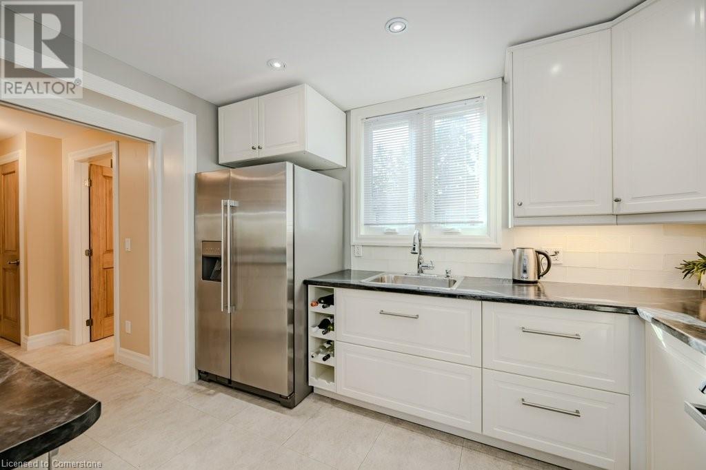 2 Chedoke Avenue, Hamilton, Ontario  L8P 4N9 - Photo 13 - 40675811