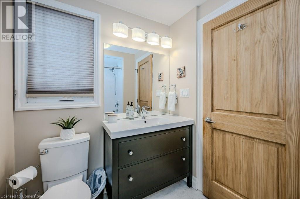 2 Chedoke Avenue, Hamilton, Ontario  L8P 4N9 - Photo 24 - 40675811