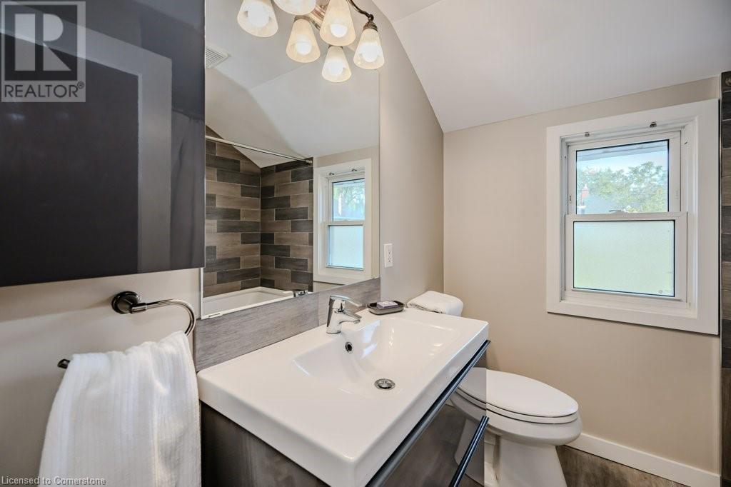 2 Chedoke Avenue, Hamilton, Ontario  L8P 4N9 - Photo 35 - 40675811