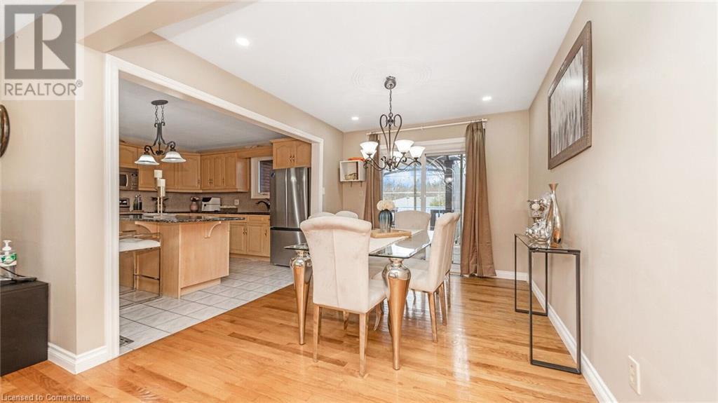 364 Roselawn Place, Waterloo, Ontario  N2L 5P1 - Photo 10 - 40675823