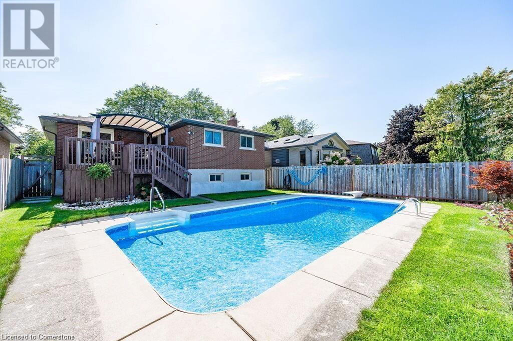364 Roselawn Place, Waterloo, Ontario  N2L 5P1 - Photo 35 - 40675823
